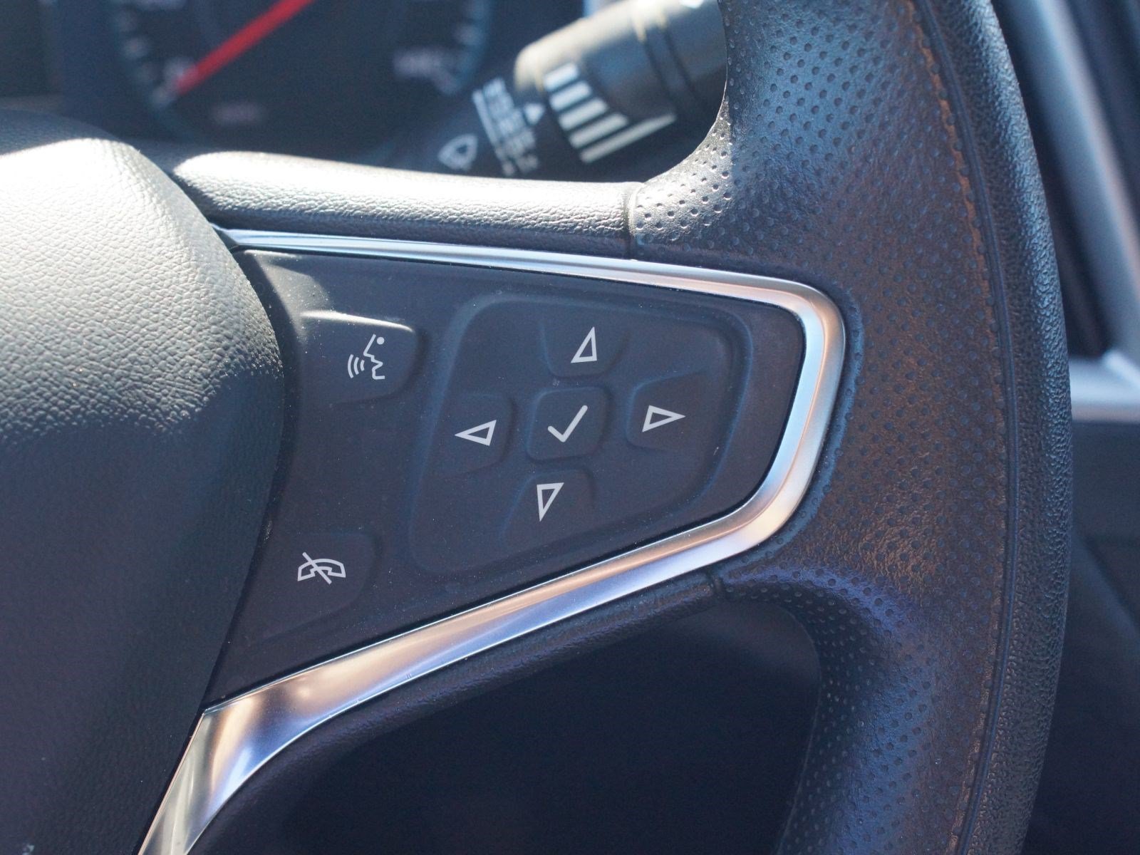 Used 2024 Chevrolet Malibu LT FWD image 10