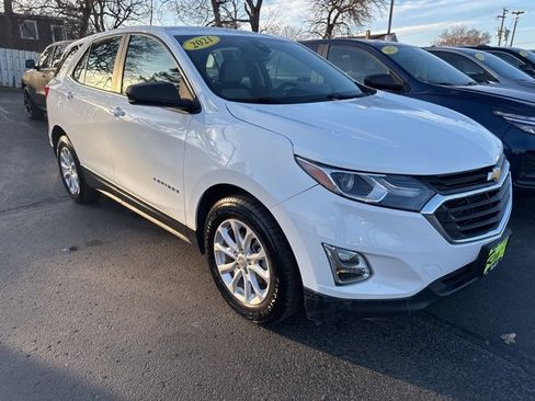 Certified 2021 Chevrolet Equinox LS image 2