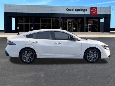 New 2026 Nissan Sentra SL w/ Floor Mat Package image 6