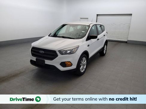Used 2019 Ford Escape S FWD image 1