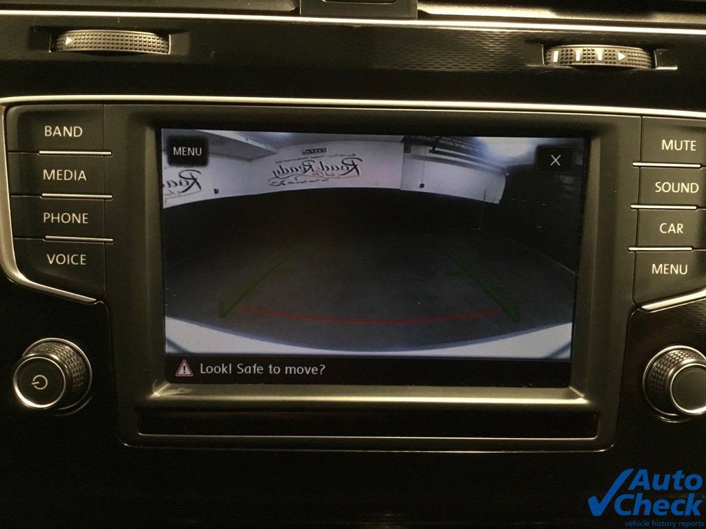 Used 2017 Volkswagen GTI SE FWD image 44
