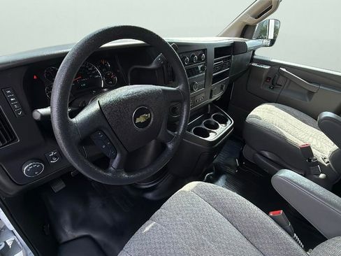 Used 2023 Chevrolet Express 3500 LS RWD image 18