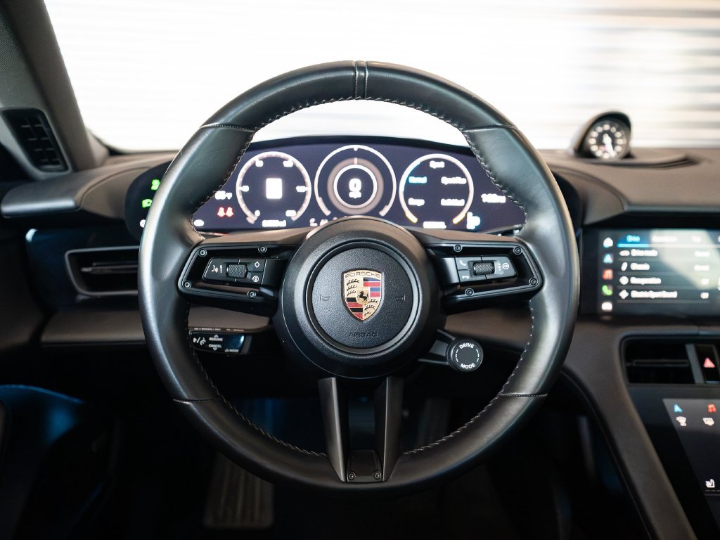 Certified 2022 Porsche Taycan RWD image 25