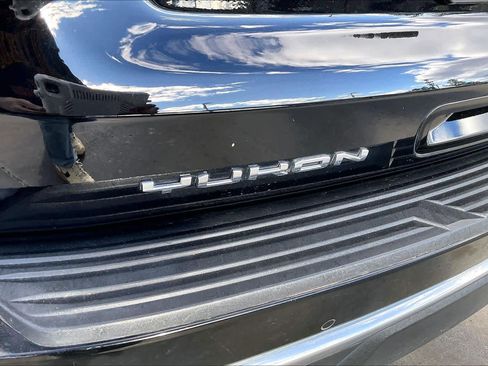 Used 2022 GMC Yukon XL Denali image 30
