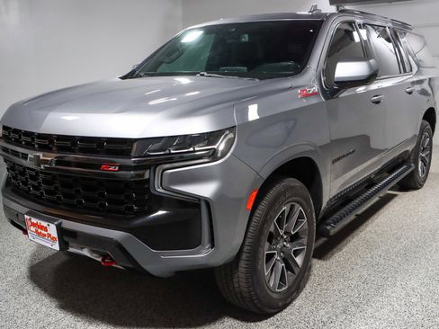Used 2021 Chevrolet Suburban Z71 image 35