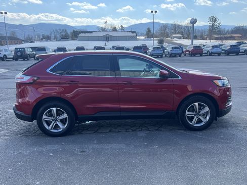 Used 2022 Ford Edge SEL w/ Convenience Package image 5