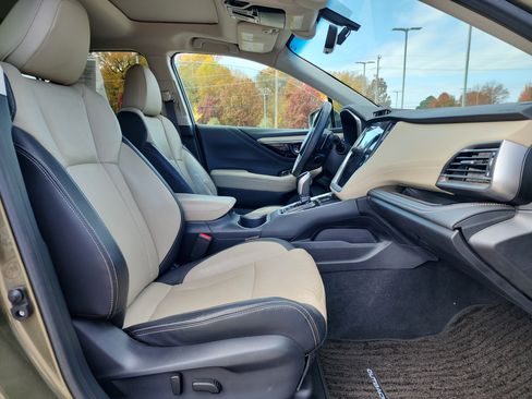 Used 2020 Subaru Outback Limited image 16