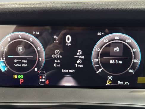 New 2026 Volkswagen Tiguan SE R-Line image 19