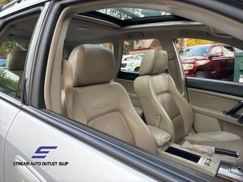 Used 2007 Subaru Outback 2.5i Limited AWD/4WD image 15