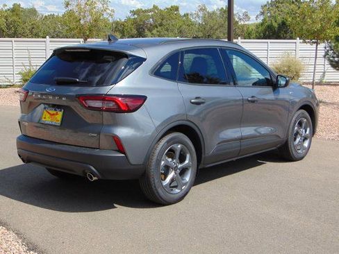 Certified 2025 Ford Escape ST-Line w/ Equipment Group 301A image 4