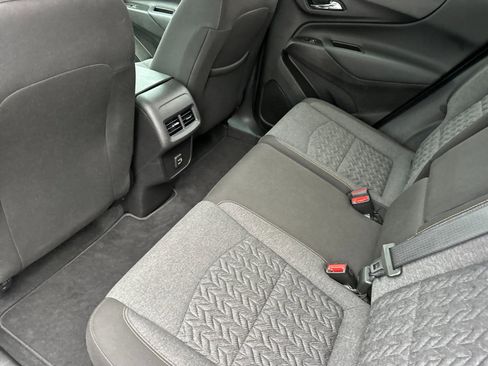 Used 2024 Chevrolet Equinox LT image 12