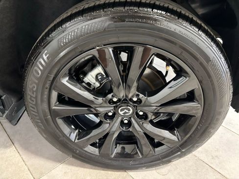 Certified 2024 MAZDA CX-30 AWD 2.5 S w/ Preferred Package image 11