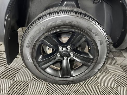 Used 2022 RAM 1500 Classic Warlock image 12