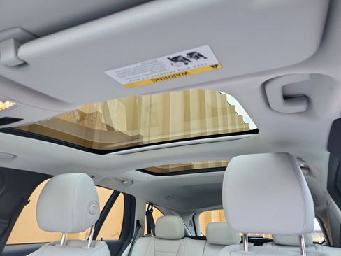 Used 2023 Mercedes-Benz E 450 4MATIC All-Terrain Wagon image 29