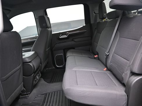 Used 2022 Chevrolet Silverado 1500 RST AWD/4WD image 17