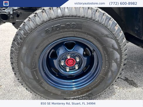 Used 2005 Jeep Wrangler X image 4