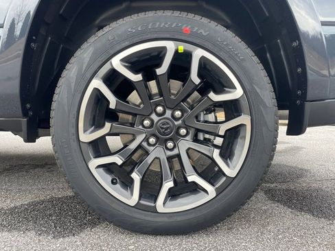 New 2026 RAM 1500 Limited image 9