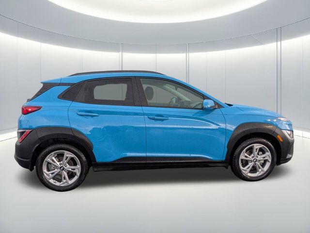 Used 2022 Hyundai Kona SEL w/ Cargo Package FWD image 7
