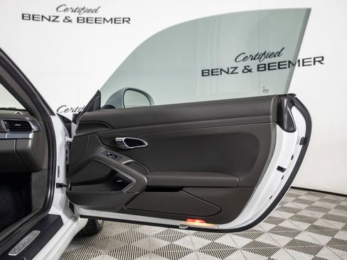 Used 2019 Porsche 911 Carrera S RWD image 19
