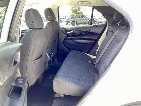 Used 2020 Chevrolet Equinox LT image 16