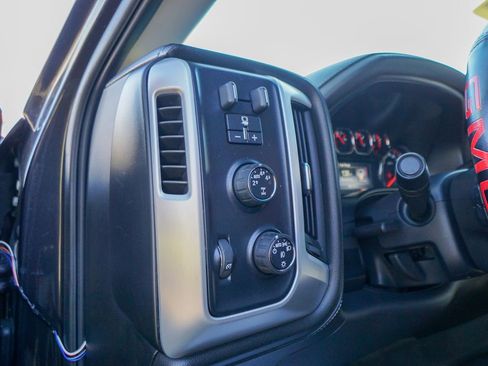 Used 2014 GMC Sierra 1500 SLT w/ SLT Preferred Package image 19