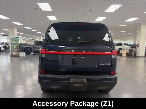 Used 2024 Lexus GX 550 w/ Accessory Package (Z1) AWD/4WD image 6