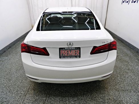 Used 2016 Acura TLX w/ Technology Package FWD image 5