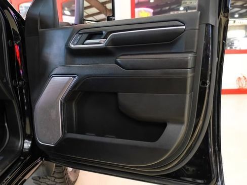 Used 2024 Chevrolet Silverado 2500 High Country w/ High Country Premium Package image 42