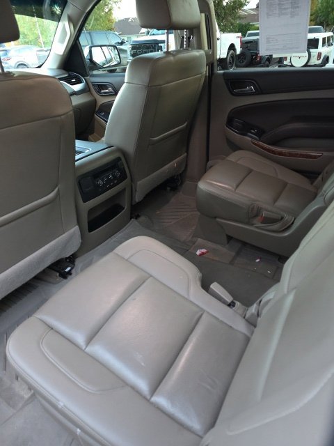 Used 2020 Chevrolet Suburban Premier AWD/4WD image 10