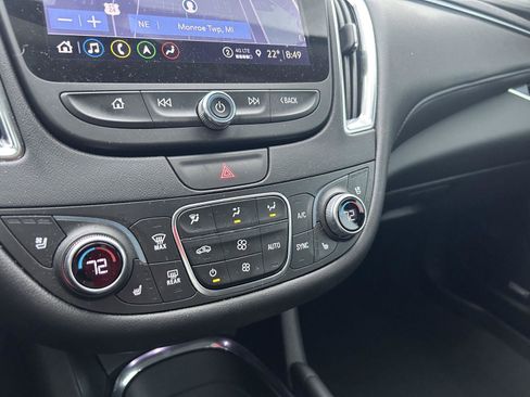 Used 2022 Chevrolet Malibu Premier image 8