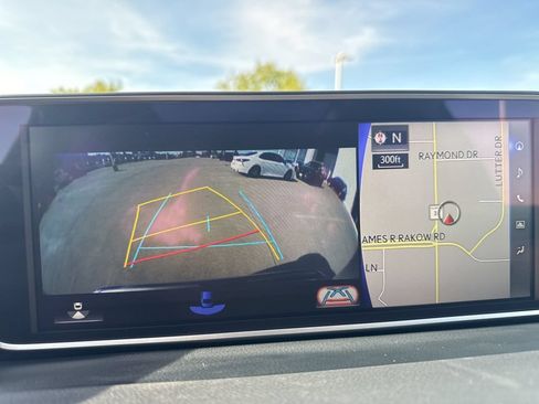 Used 2019 Lexus RX 450h AWD w/ Luxury Package image 15