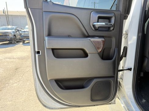 Used 2015 GMC Sierra 1500 SLE w/ SLE Value Package image 22