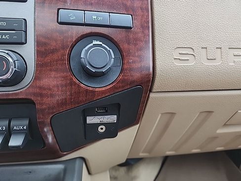 Used 2012 Ford F350 King Ranch w/ King Ranch w/Chrome Pkg AWD/4WD image 23