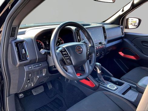Used 2026 Nissan Frontier PRO-4X AWD/4WD image 18