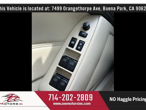 Used 2014 INFINITI Q60 Convertible w/ Premium Package image 34