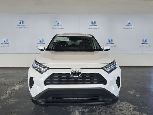 Used 2024 Toyota RAV4 XLE FWD image 2