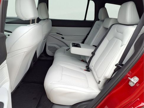 New 2026 Jeep Cherokee Limited image 9