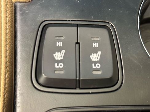 Used 2015 Hyundai Sonata Limited w/ Option Group 02 FWD image 26