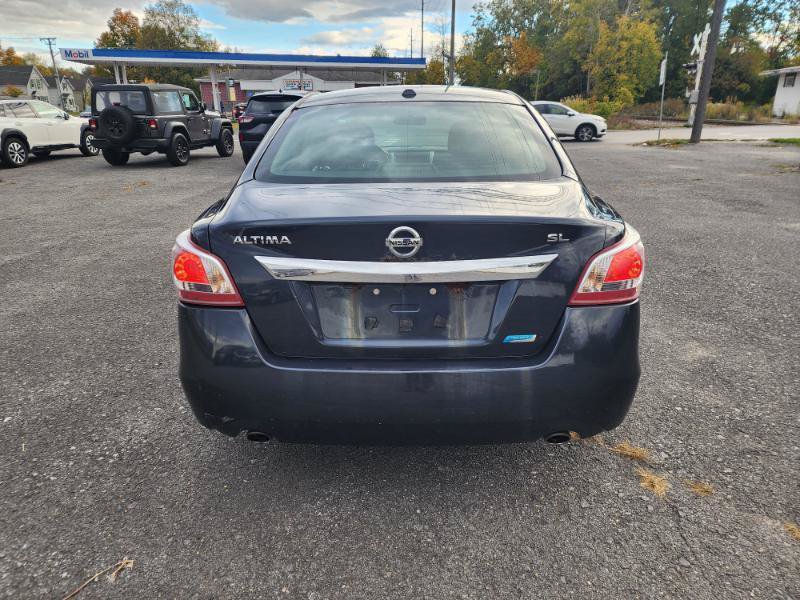 Used 2013 Nissan Altima 2.5 SL FWD image 8