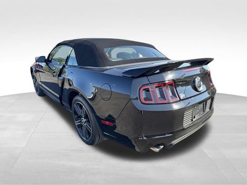 Used 2014 Ford Mustang GT w/ Electronics Package RWD image 5
