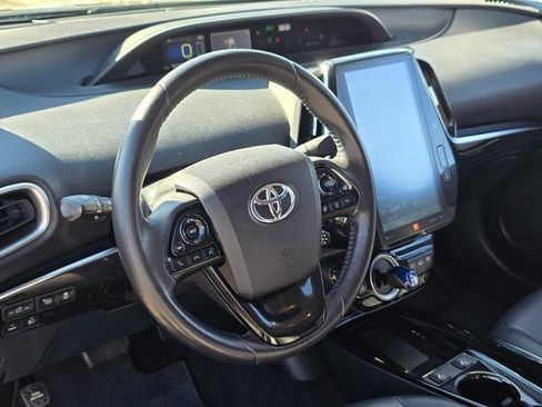 Used 2020 Toyota Prius Prime Limited image 13