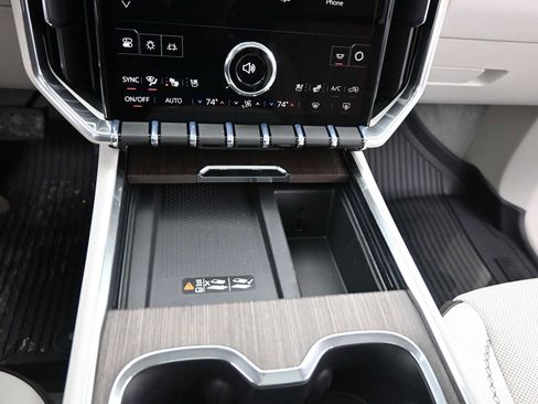 New 2026 GMC Acadia Denali w/ Super Cruise Package image 21