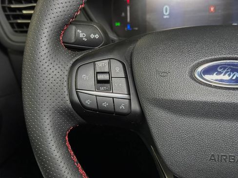 Used 2025 Ford Escape ST-Line w/ Tech Pack #1 AWD/4WD image 32