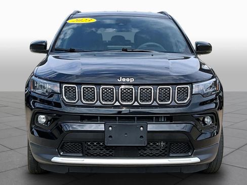 Used 2023 Jeep Compass Limited AWD/4WD image 4
