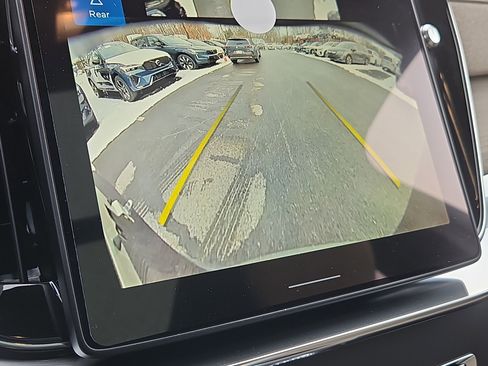 New 2026 Volvo XC90 B5 Plus image 7