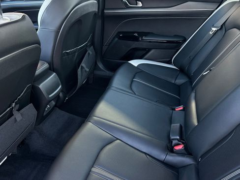 Used 2025 Kia K5 GT-Line image 13