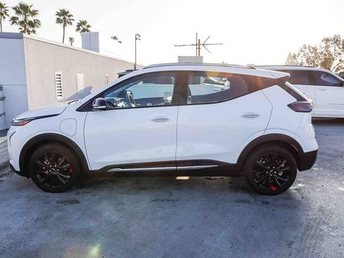 Used 2023 Chevrolet Bolt EUV Premier w/ Redline Edition image 14