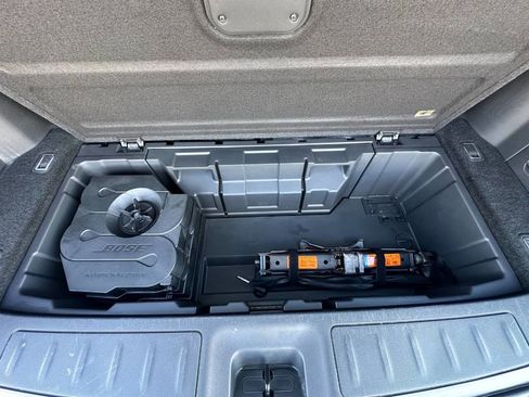 Used 2016 Nissan Pathfinder Platinum image 16