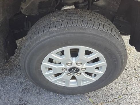 Used 2024 Toyota Tacoma SR5 image 9