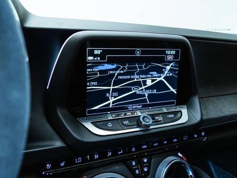 Used 2017 Chevrolet Camaro ZL1 RWD image 25